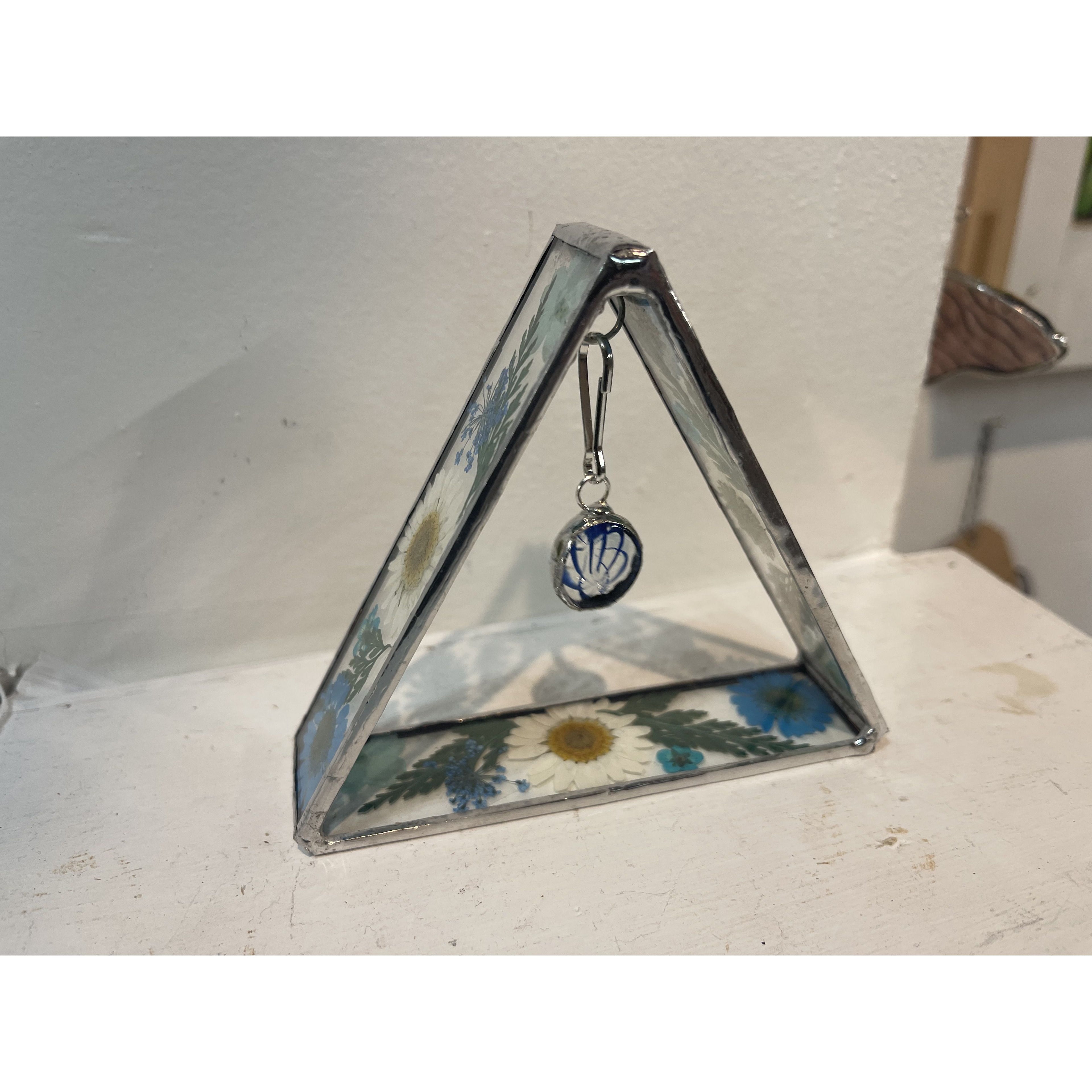 Pressed Flower Prism